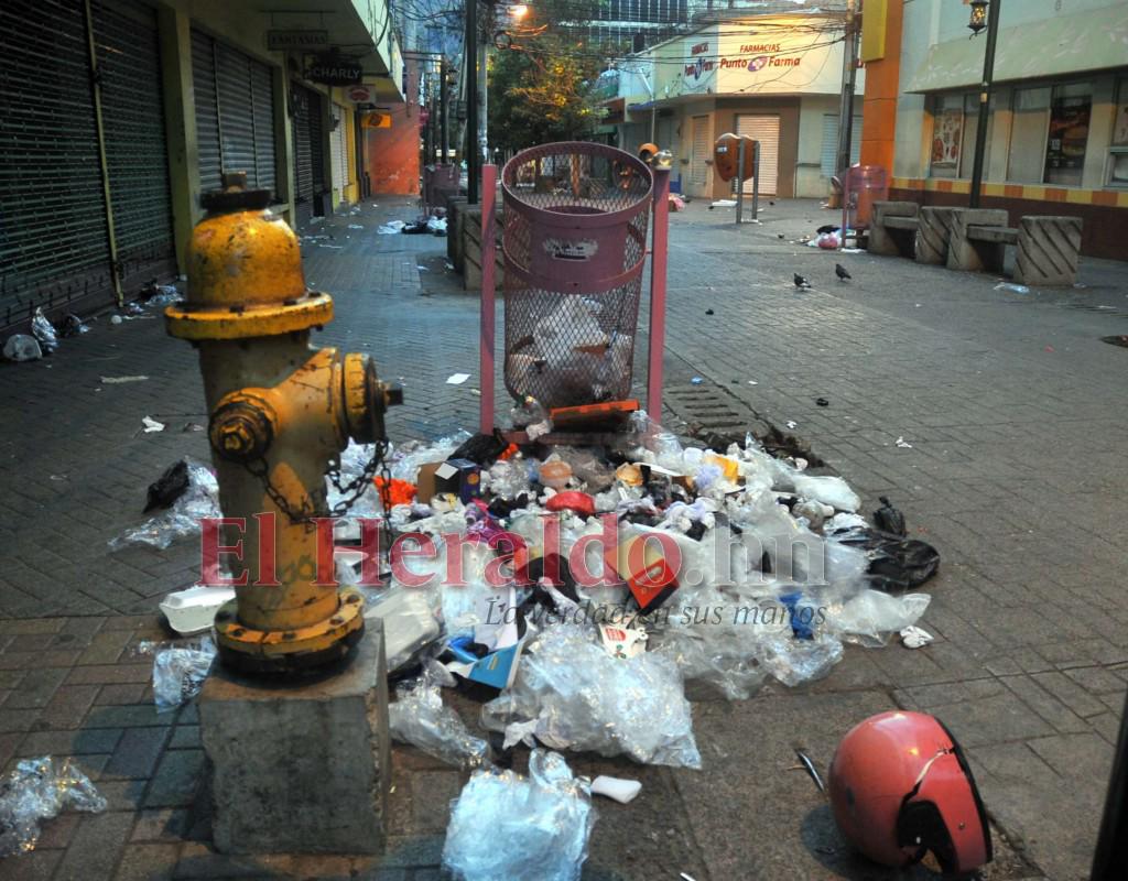 300 botaderos ilegales generan contaminación en la capital