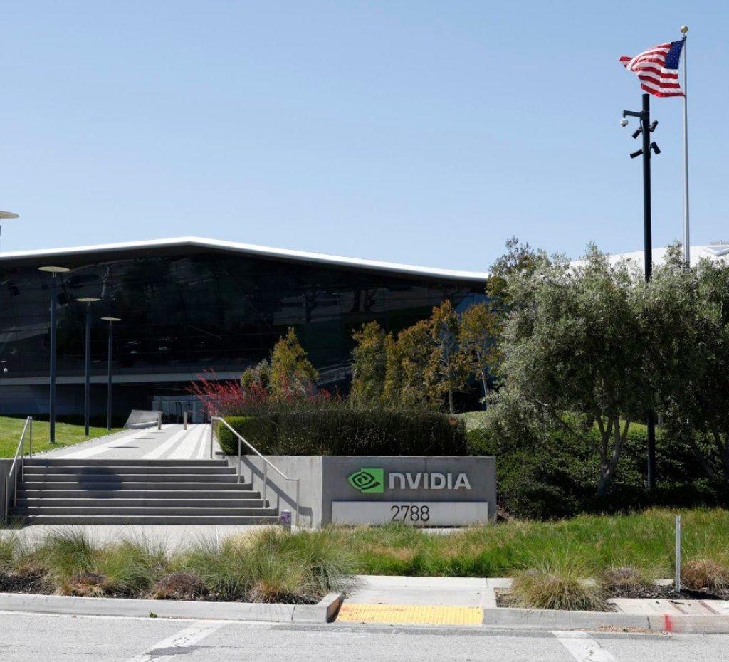 De aliado incondicional a asesor descontento, Elon Musk dice adiós a Washington