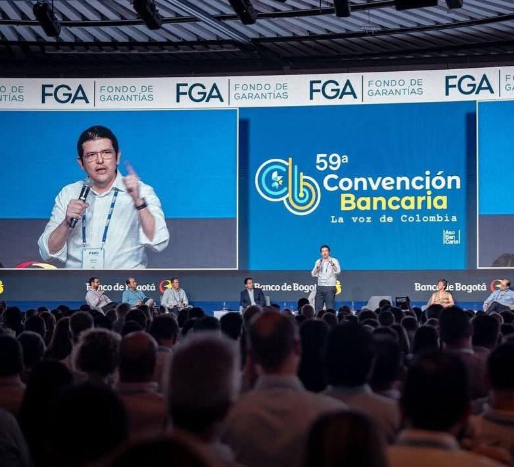 ¿Quién es Miguel Uribe Turbay, el senador que fue atacado a disparos en Colombia?