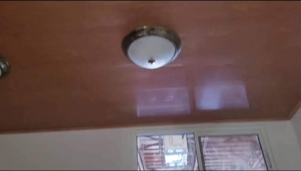 Así es por dentro la habitación del placer escondida en el sótano del INAMI