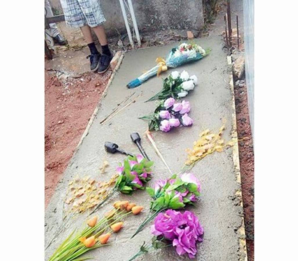 En Olancho sepultan restos de Luis Fernando Murillo, uno de los estudiantes asesinados en el Hato de Enmedio