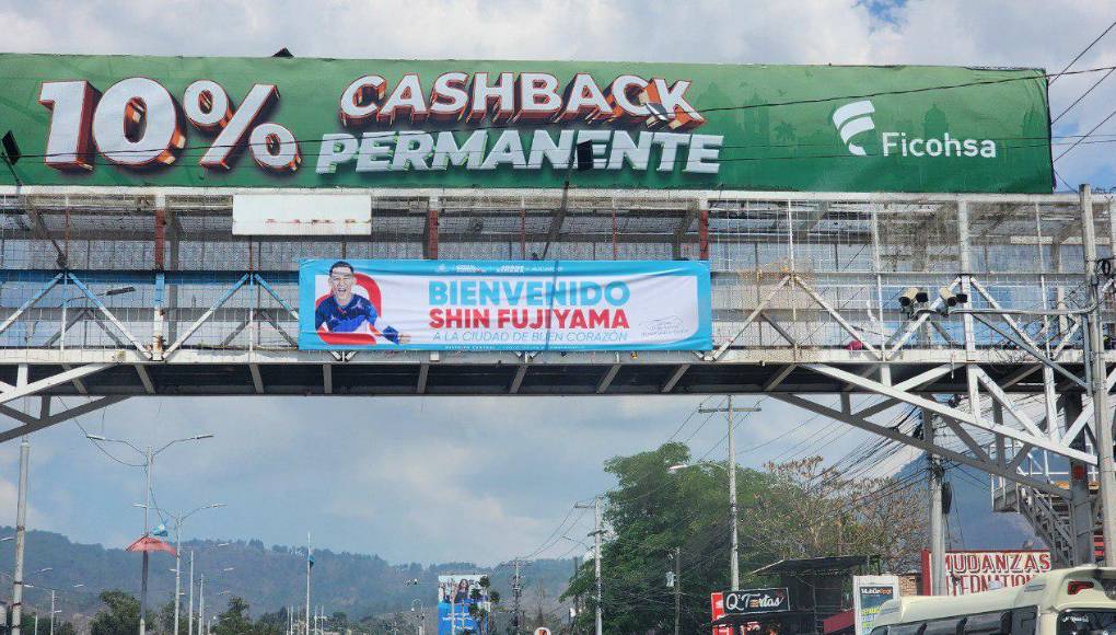 Las curiosidades que hubo en la carrera de Shin Fujiyama en la capital
