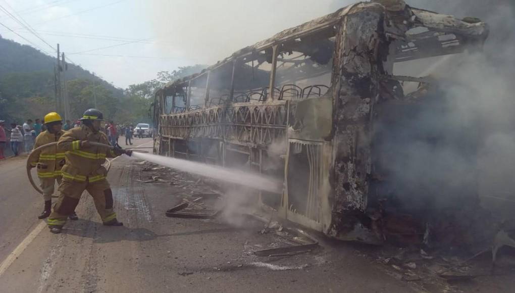 Una familia viajaba en el pick up: lo que se sabe del accidente en Taulabé