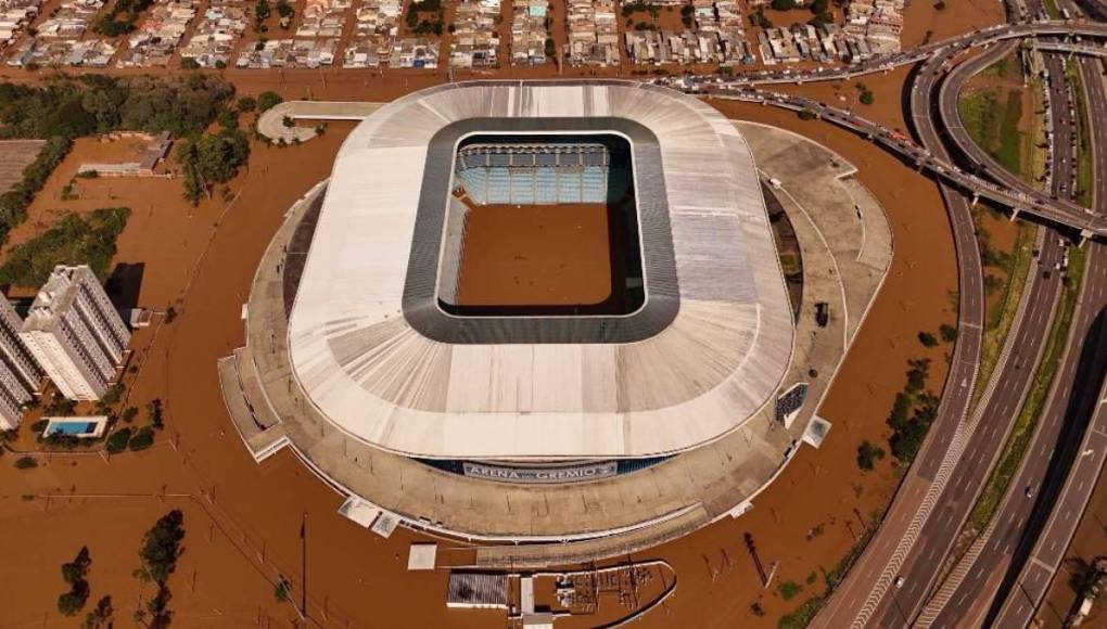 Imágenes impactantes en Brasil: estadios de gremio e Inter afectados por inundaciones