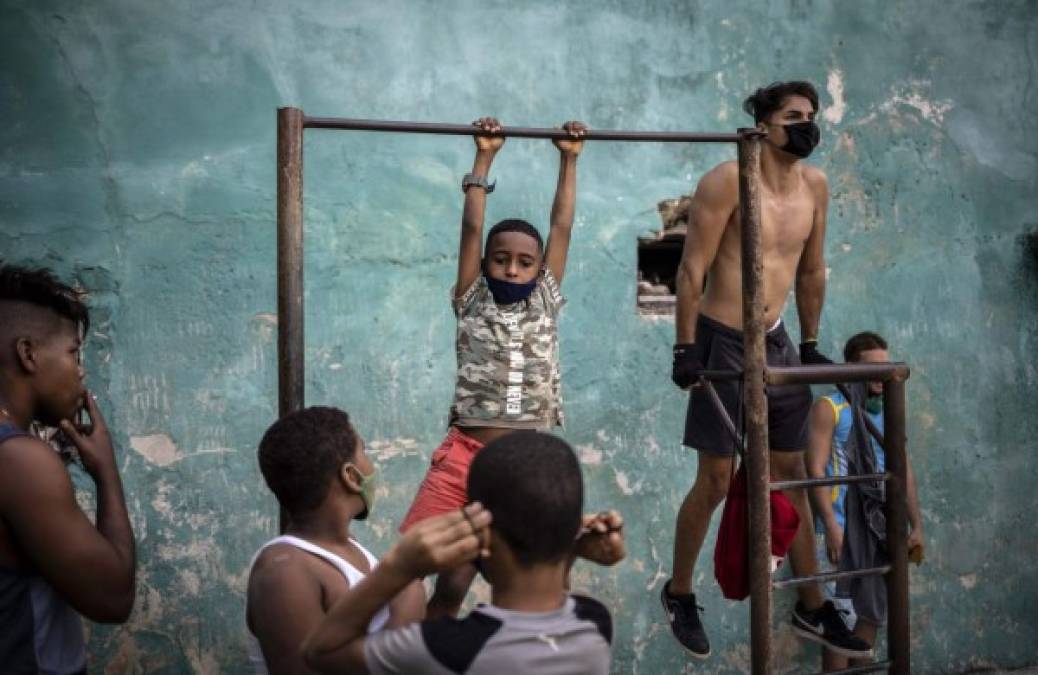 Navidad atípica, vacuna y nueva cepa: las mejores fotos de la semana en Latinoamérica  