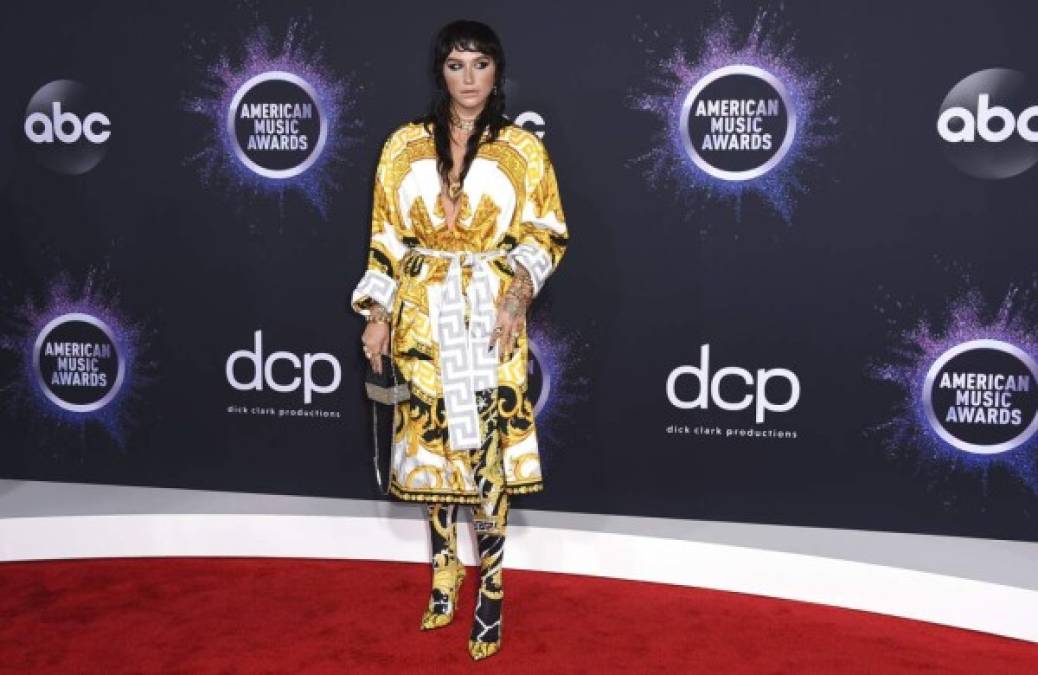 FOTOS: Los peor vestidos de los American Music Awards 2019