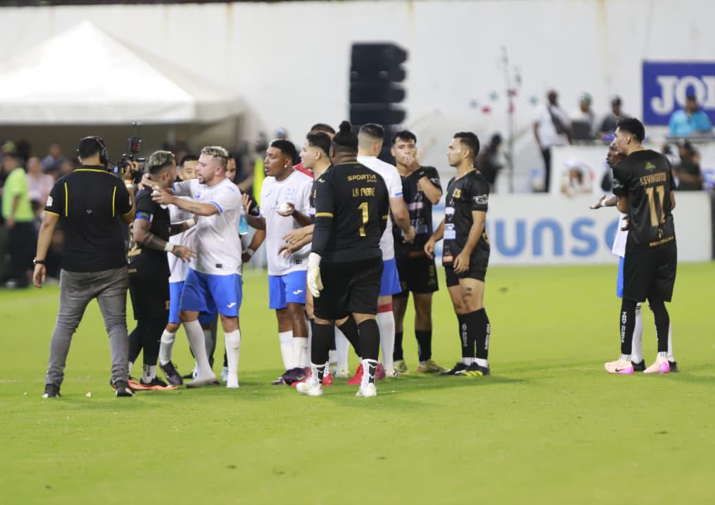 ¡Otro partido! Tiktokers de Honduras ahora enfrentarán a El Salvador en Estados Unidos