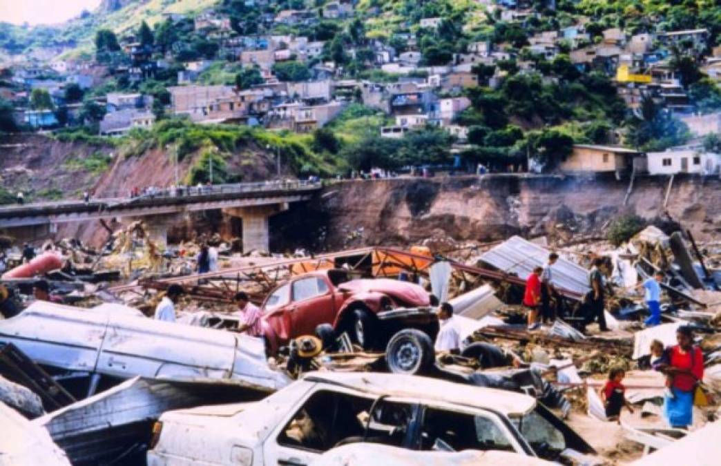 Hace 22 años Honduras sufrió el paso del devastador huracán Mitch, vea estas 10 impactantes imágenes