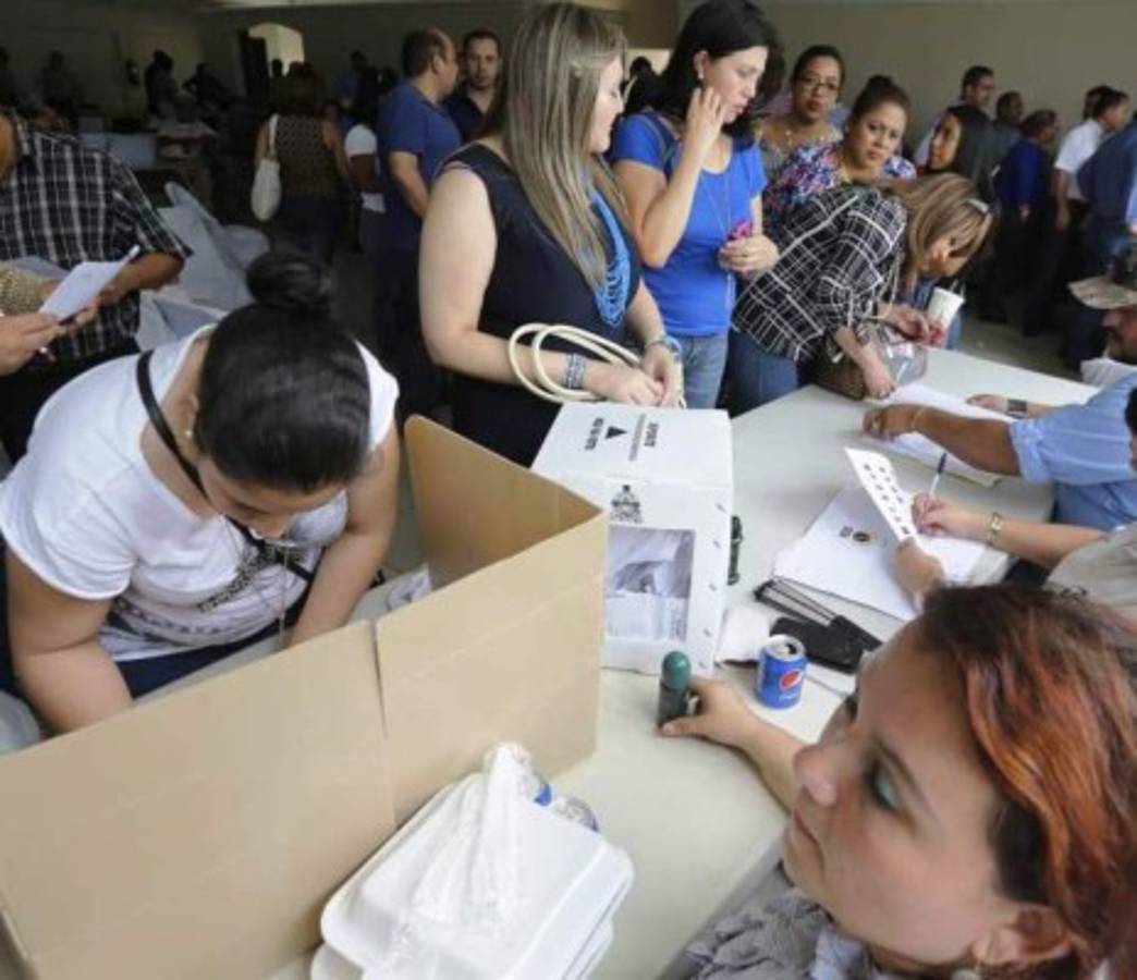 Denuncian anomalías en elección de aspirantes a magistrados a la CSJ