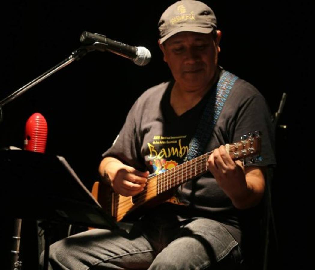 Bambú festejó el amor con música y teatro