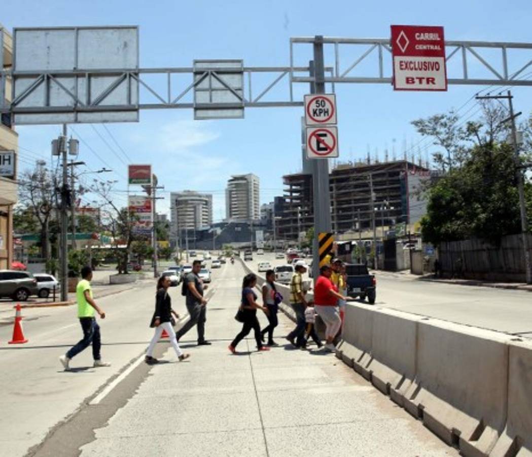 Instalarán nuevos semáforos peatonales en ruta del BTR de la capital de Honduras