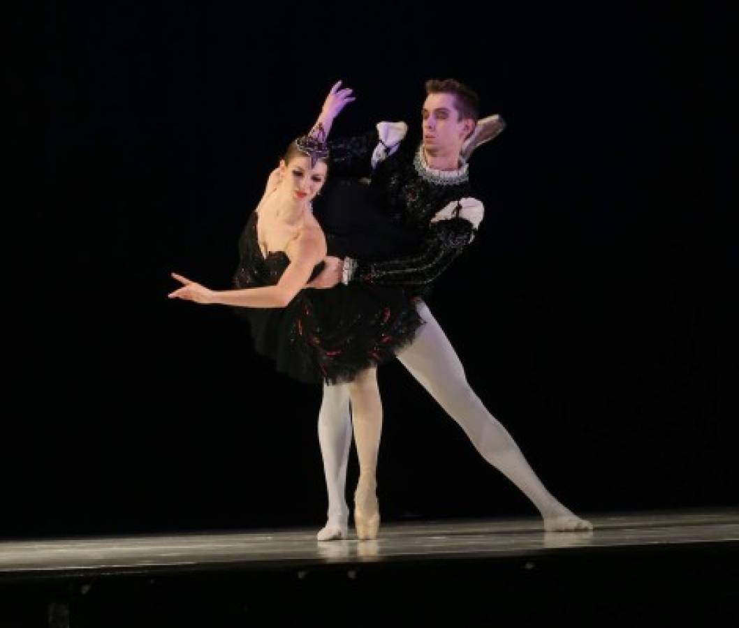 Honduras recibió una dosis de danza clásica con Grandes Estrellas del Ballet Ruso