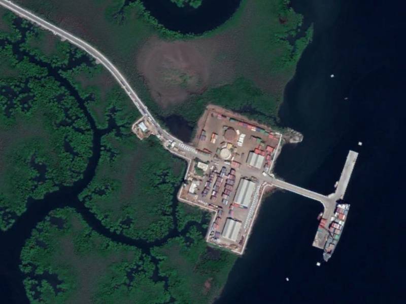 El barco llegó al Puerto de Henecán en San Lorenzo, Valle. La imagen muestra una vista aérea del populoso puerto, ubicado al sur de Honduras.