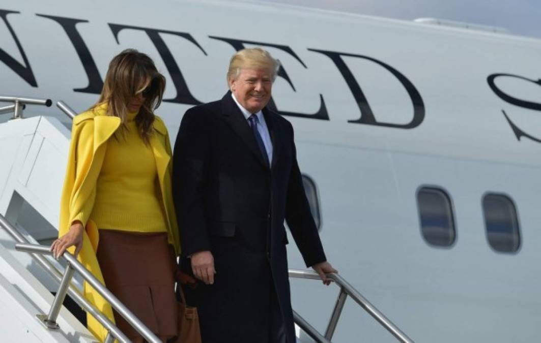 ¿Estrategia? Así rechazó Melania otra vez la mano de Donald Trump