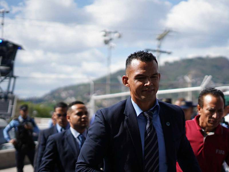 Olimpia golea a Real España y se corona campeón del Clausura consiguiendo el título 39