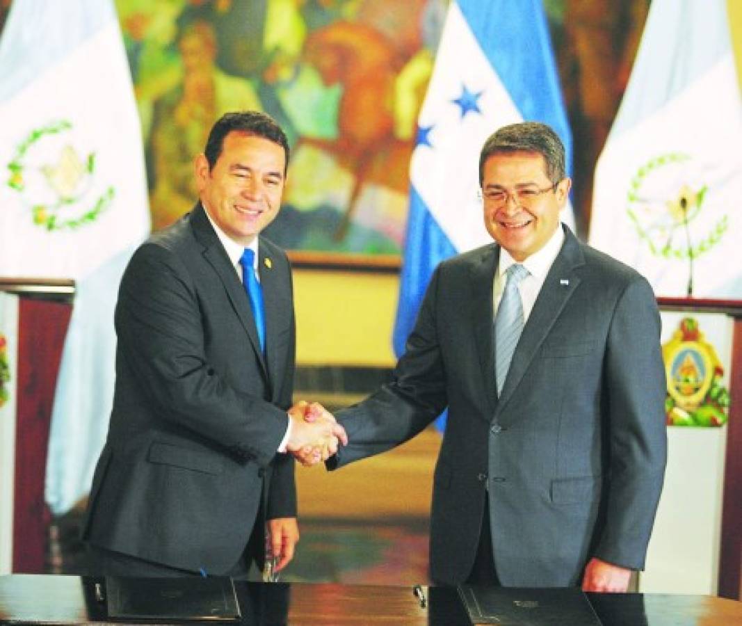 Los presidentes Jimmy Morales de Guatemala y Juan Orlando Hernández de Honduras ratifican el compromiso de integración.
