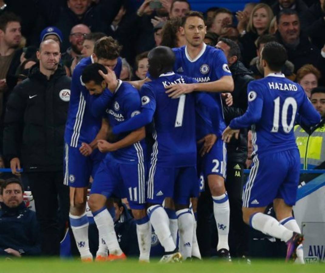 Chelsea venció al Tottenham y se apodera del liderato en la Premier