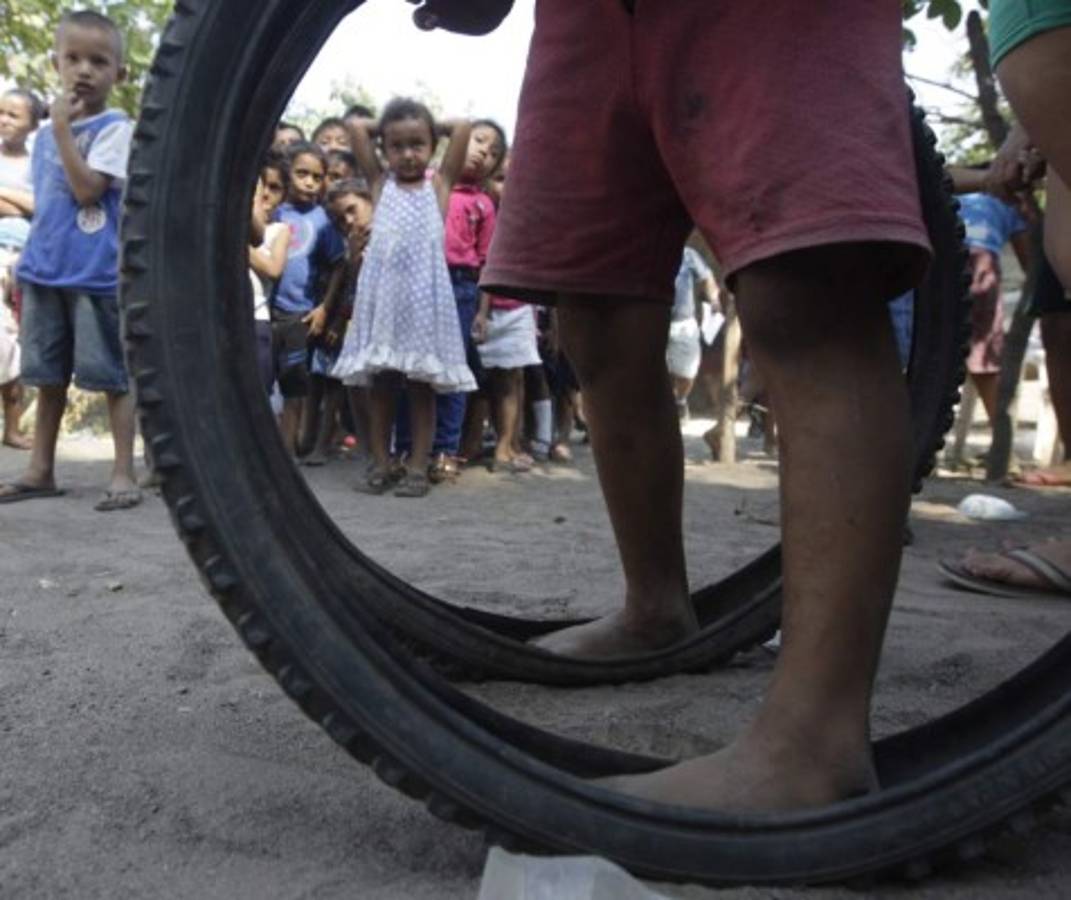 La Maratón del saber arranca su gira en cedeño