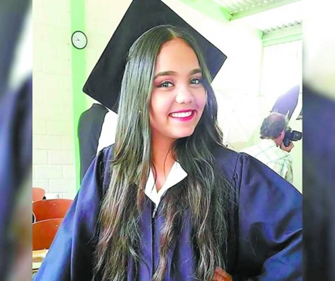 La joven egresó de media con un índice académico de 96%, uno de los mejores.