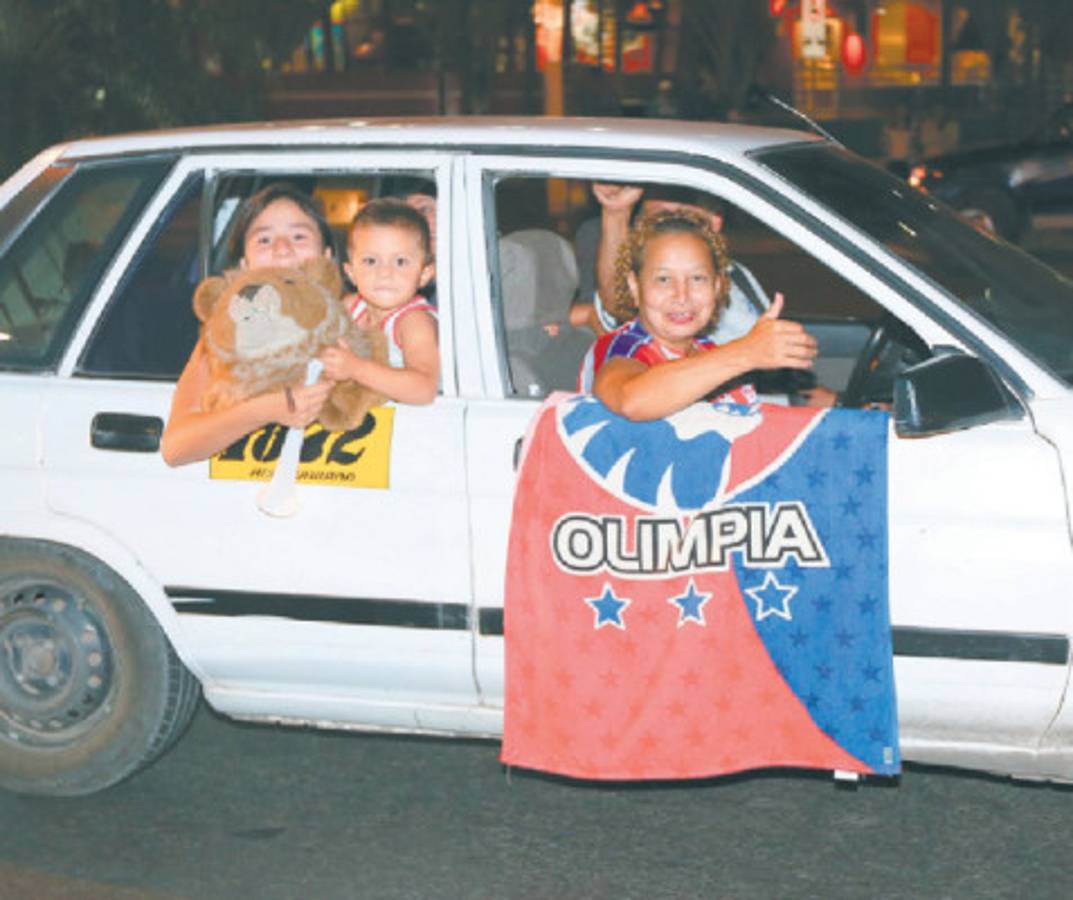 Honduras: Olimpia corona sus 100 años con su segundo tricampeonato