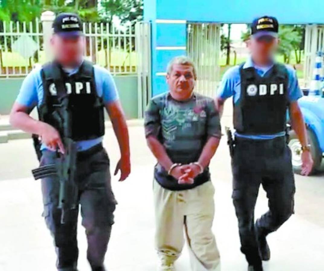 Detienen a sospechoso de violar a sus dos hijos