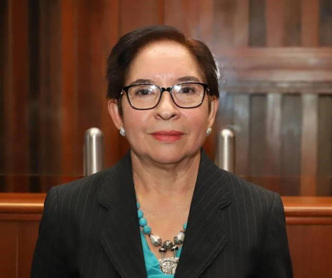 Sonia Marlina Dubón (Libre)