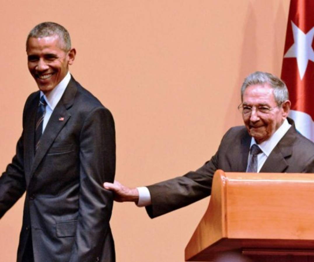 Obama y Raúl Castro celebran 'nuevo día' en la relación entre EEUU-Cuba  