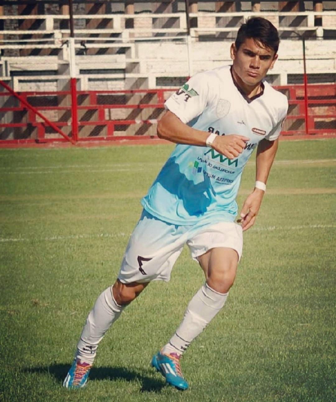 Mercado: Olimpia y Motagua confirman fichajes, Jorge Luis Pinto a punto de regresar