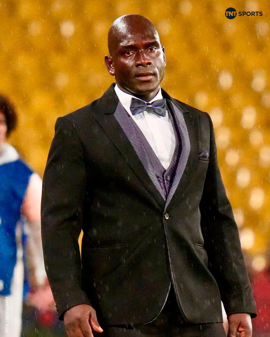 Los looks más icónicos de Segundo Castillo, DT del Barcelona de Ecuador