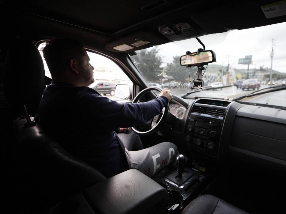 EL HERALDO Plus comprobó cómo se trabaja en un día como taxista VIP o Uber.