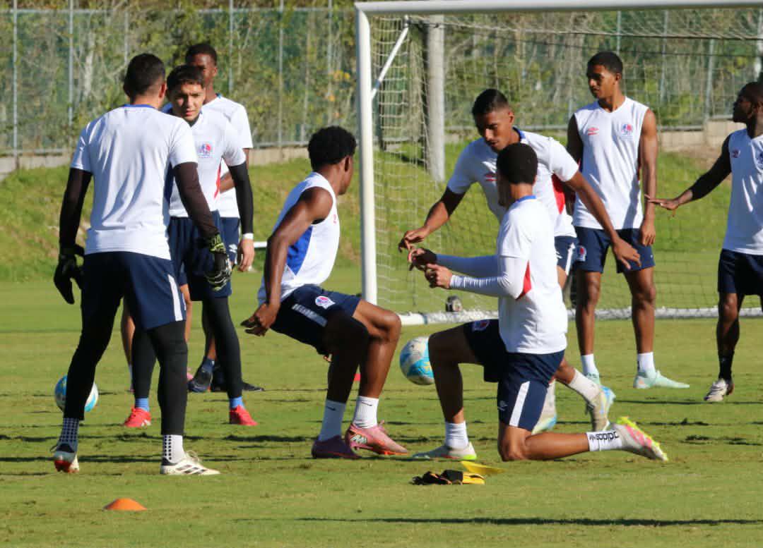 Olimpia con alta y jugador preocupa por lesión: Así se preparan los leones para la final ante Marathón