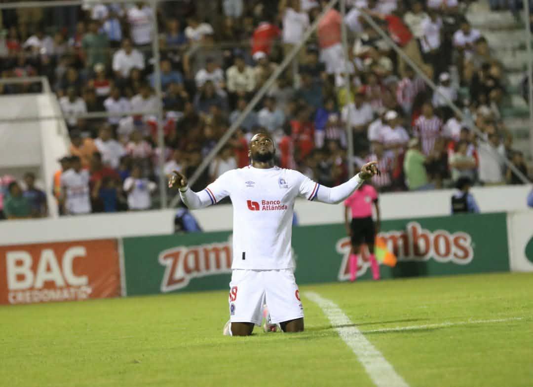 Chica sorprende a todos, Benguché preocupa, golazo de Puskas y Olimpia vapulea al Platense