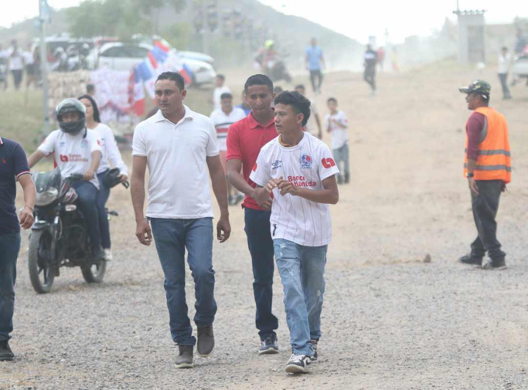 Furor en debut de Olimpia en Choluteca: Bellas chicas, nuevos fichajes y sorpresa con jugador