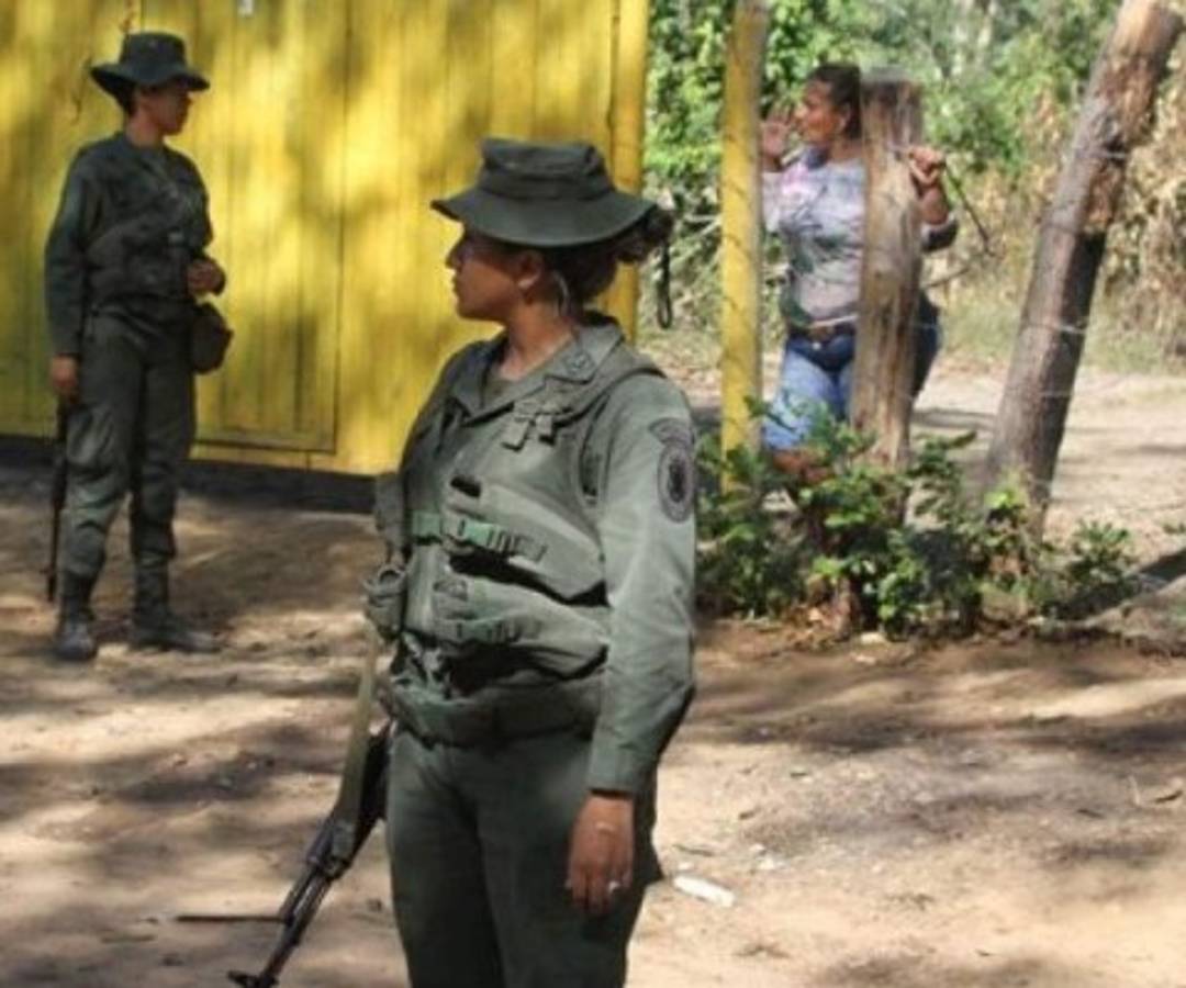 Avión militar venezolano se accidentó en frontera con Colombia