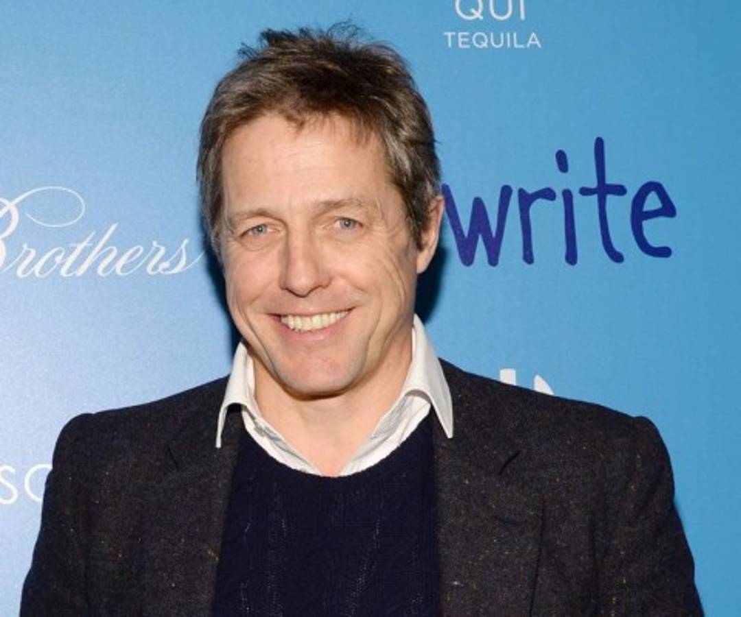 Para las jóvenes no soy un 'sex symbol', sino mera curiosidad, dice Hugh Grant