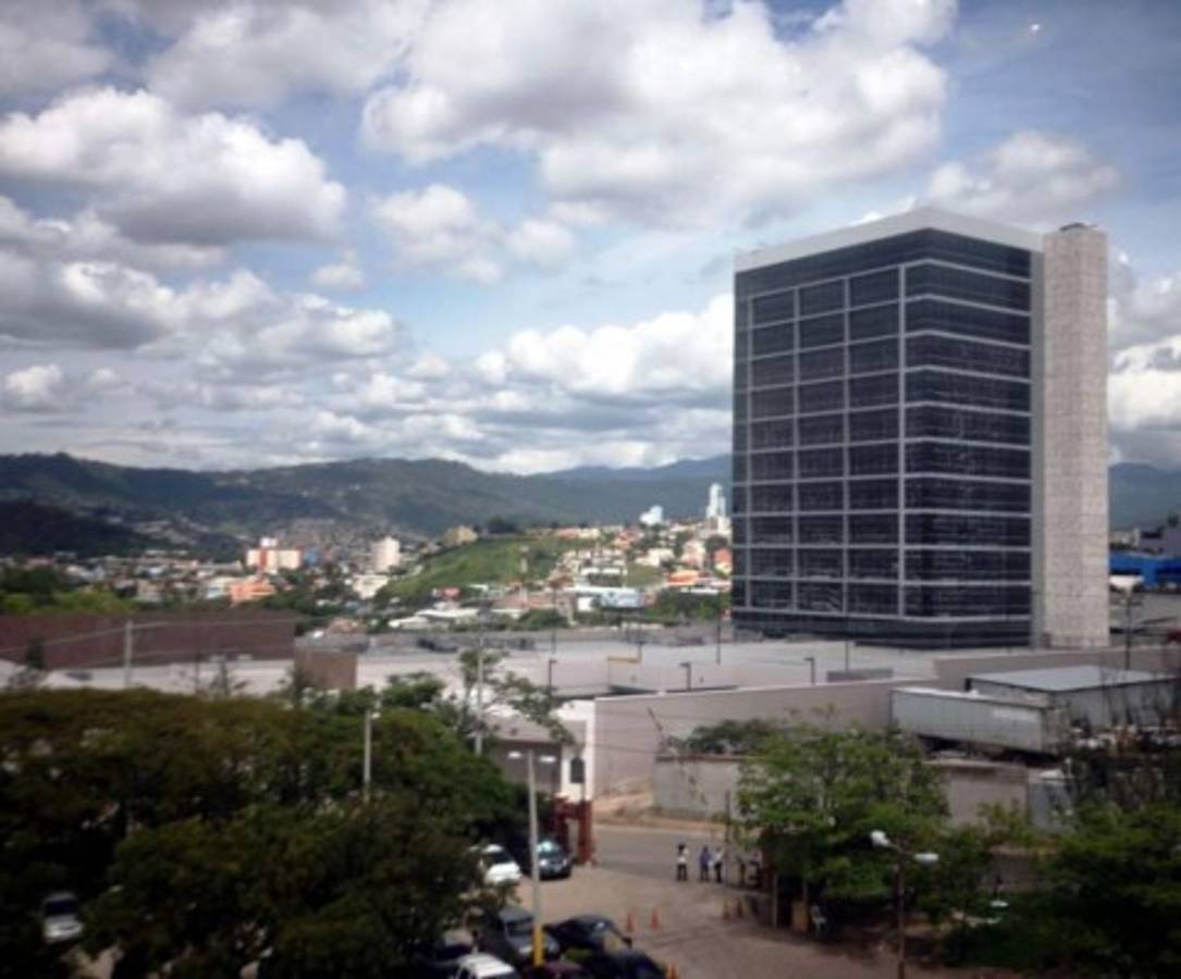 Onda tropical ingresará a Honduras en la tarde-noche de este miércoles