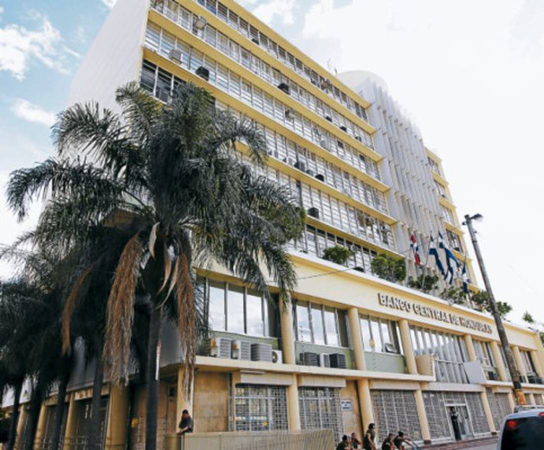 Gobierno puede usar 5,000 millones del Banco Central de Honduras