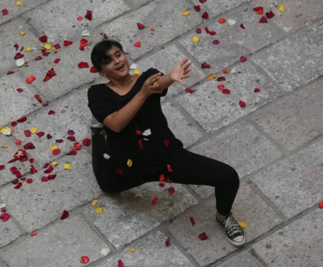 'Bailando alrededor del mundo” en Tegucigalpa