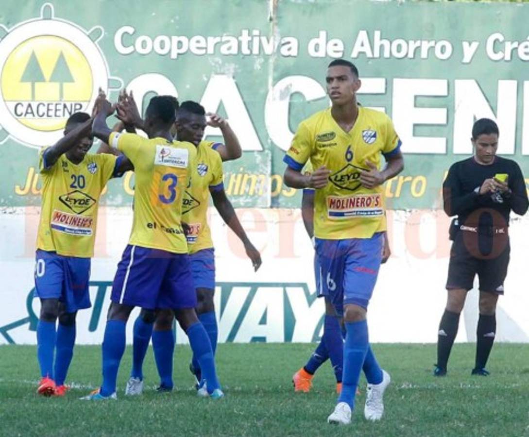 Victoria se deja sacar los puntos por medio de Allan Lalín que marcó al 90+1