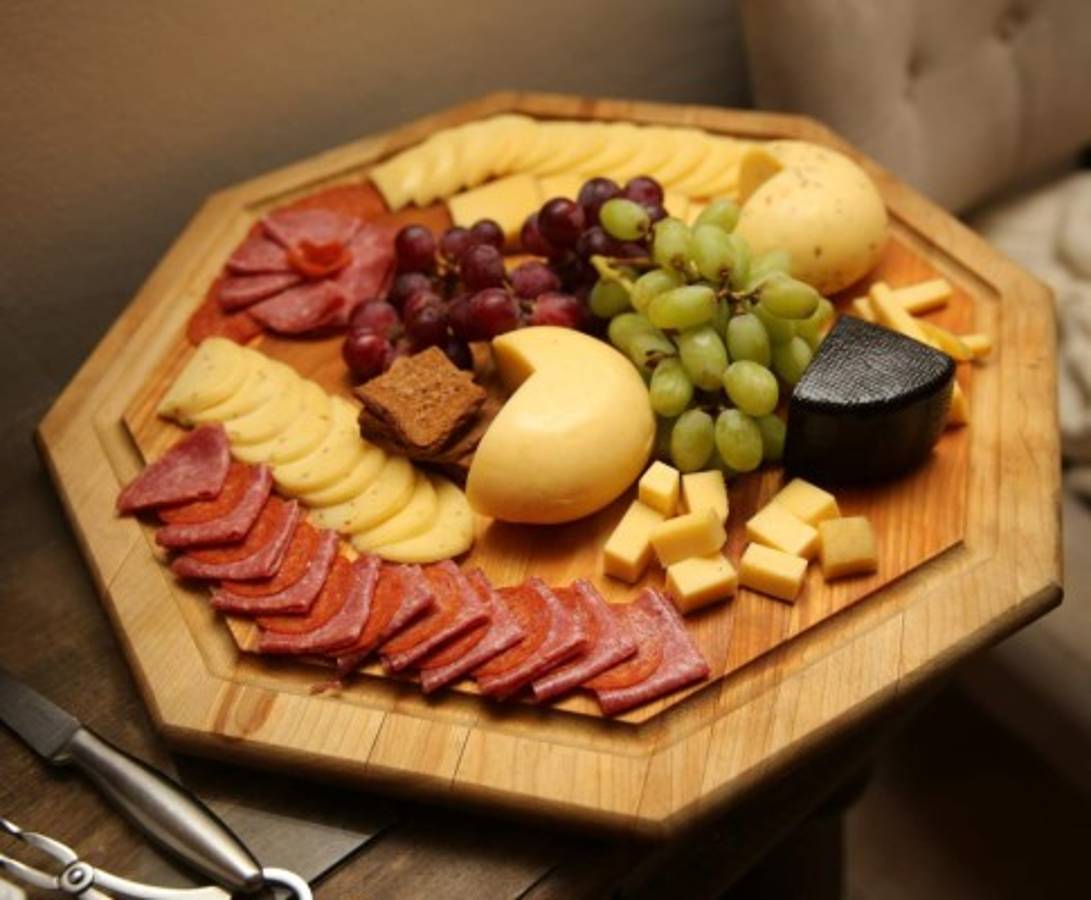 Noche de tequila y aperitivos para Alexandra Villeda