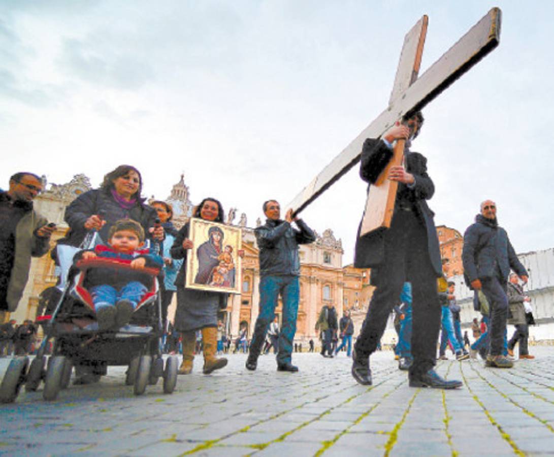 Iglesia Católica busca un nuevo guía espiritual
