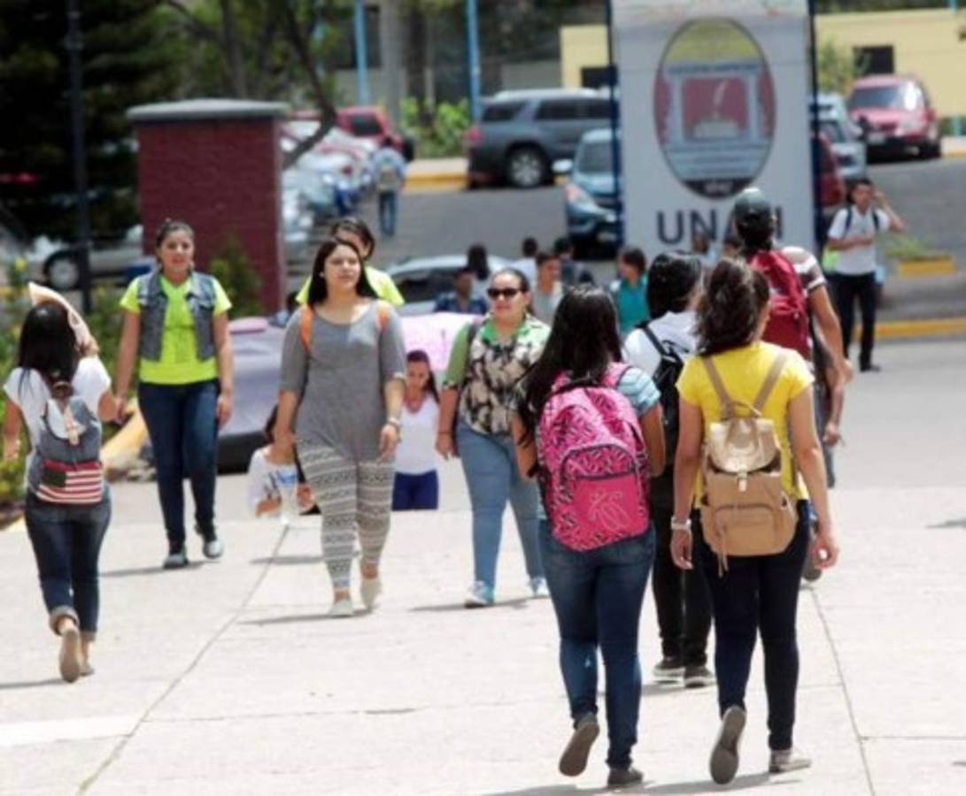 En cuerda floja el diálogo en la UNAH