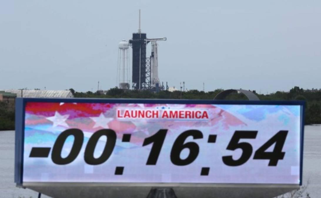 Las imágenes que dejó el frustrado despegue del cohete de SpaceX y la NASA