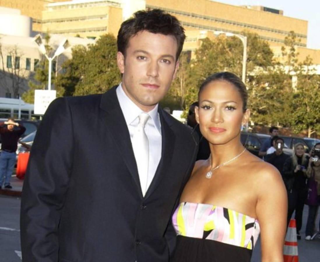 En 2002 inició una relación JLo pero en 2004 finalizó su amor.