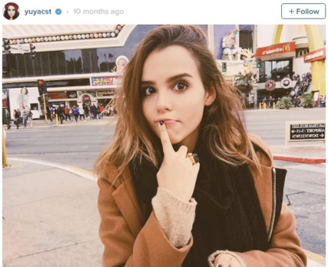 Danna Paola sorprende una vez más a sus seguidores con este cambio de look y la comparan con la youtuber Yuya.