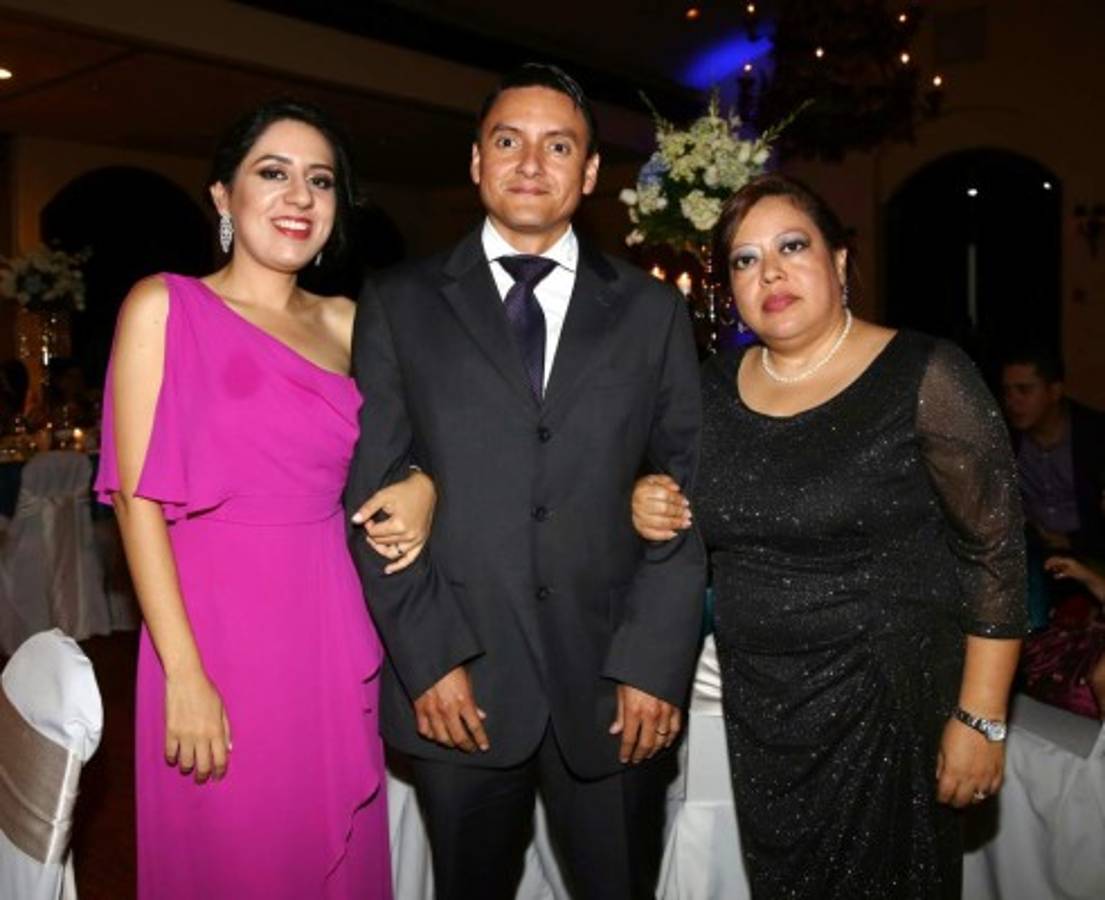 Eduardo Sierra y Yasmín Álvarez ya son esposos ante Dios