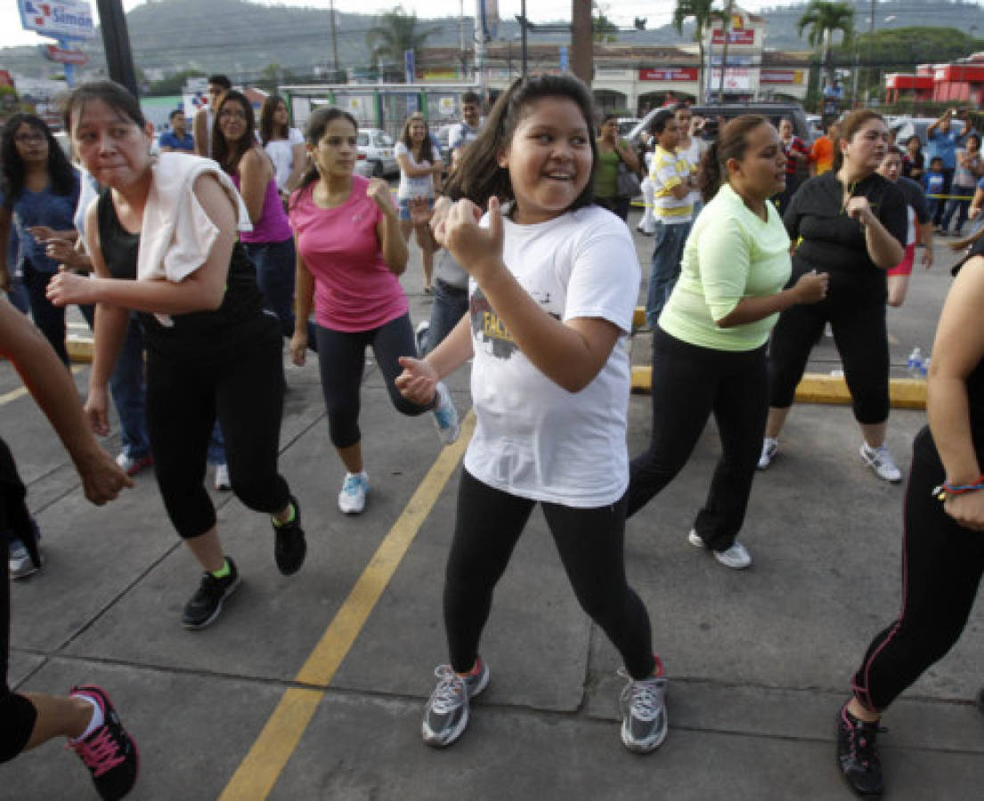 Adelgace y tonifique su cuerpo de manera divertida