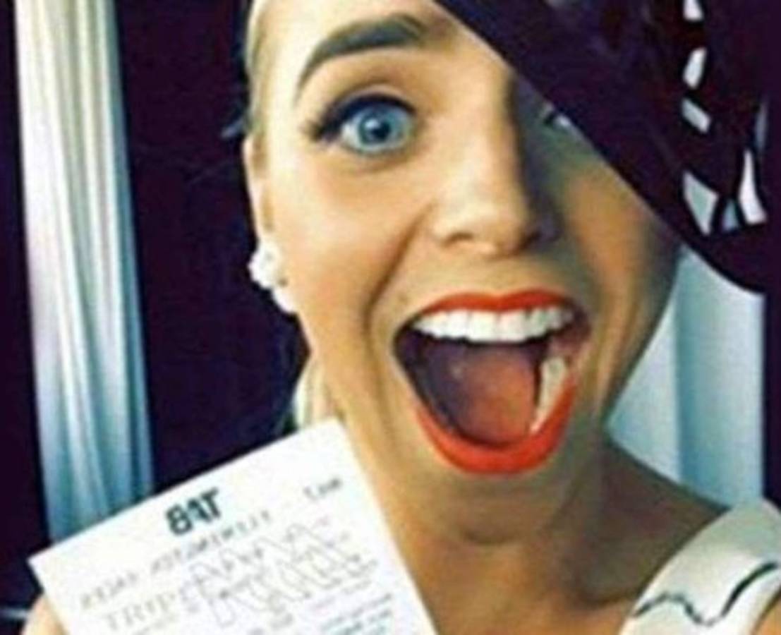 Mujer gana premio y se lo roban, sin siquiera cobrarlo ¿cómo? mira aquí