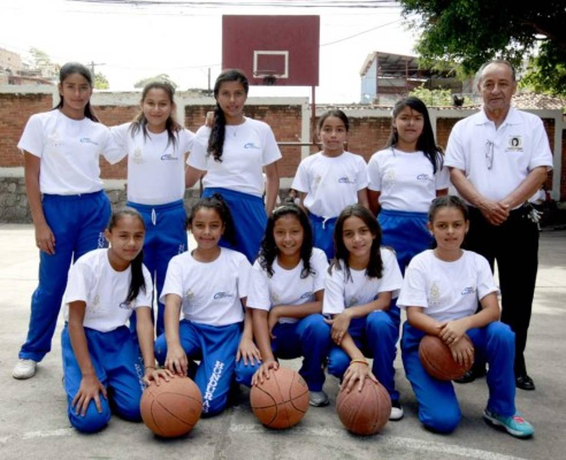 Estudiantes representaran a Honduras en torneo de Baloncesto en Belice