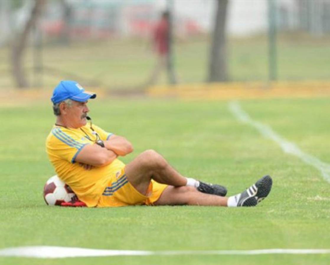 Entrenamiento de Ricardo el Tuca Ferreti se viraliza en la red